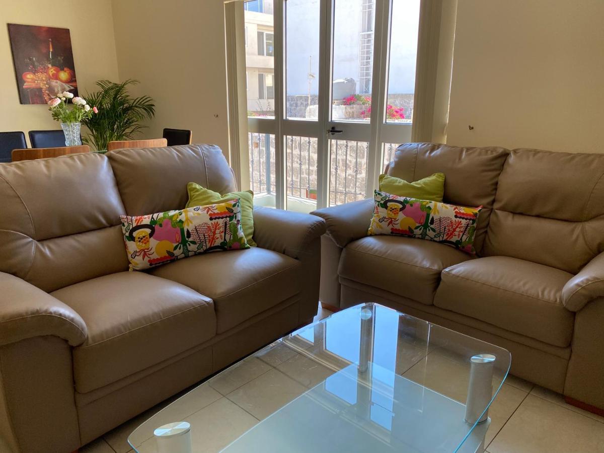 Newly Refurbished Mellieha Central Apartment מראה חיצוני תמונה